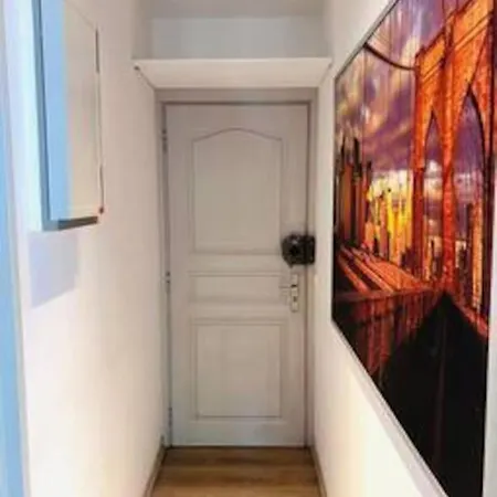 Pour Jeune, 17m2, Proche Centre *
